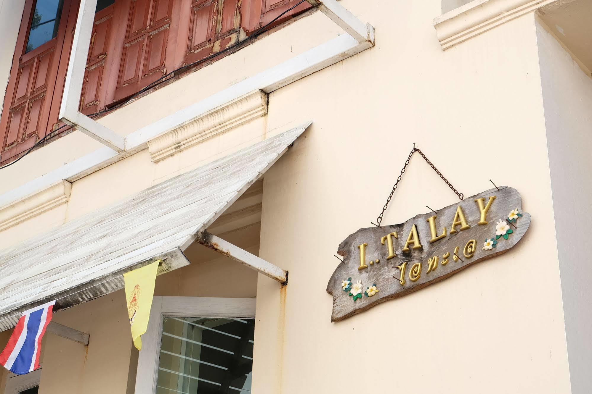 I-Talay Loft Hotel Koh Samet Bagian luar foto