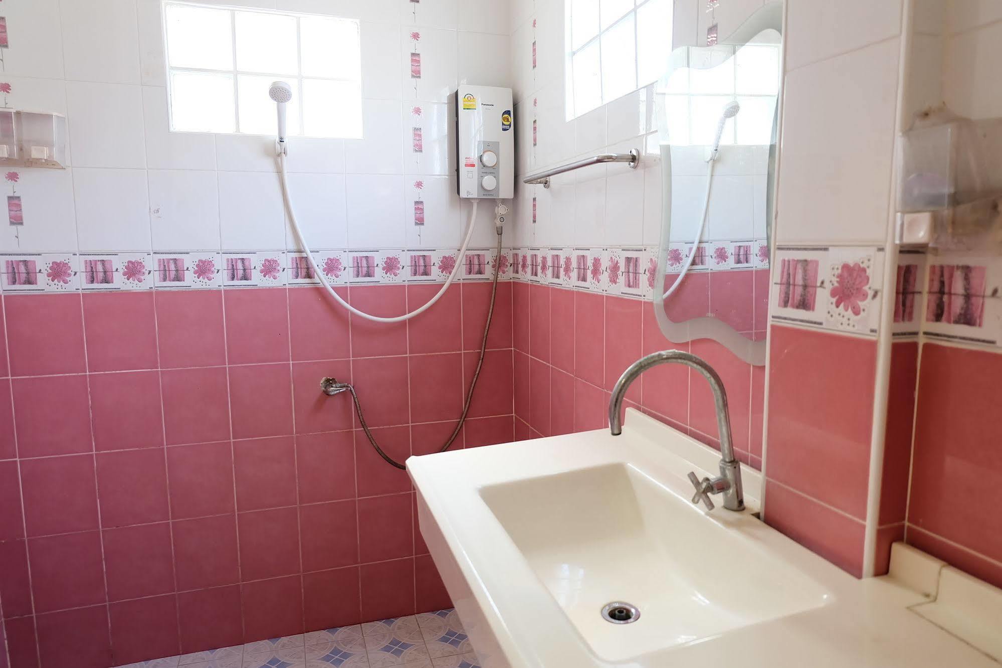 I-Talay Loft Hotel Koh Samet Bagian luar foto